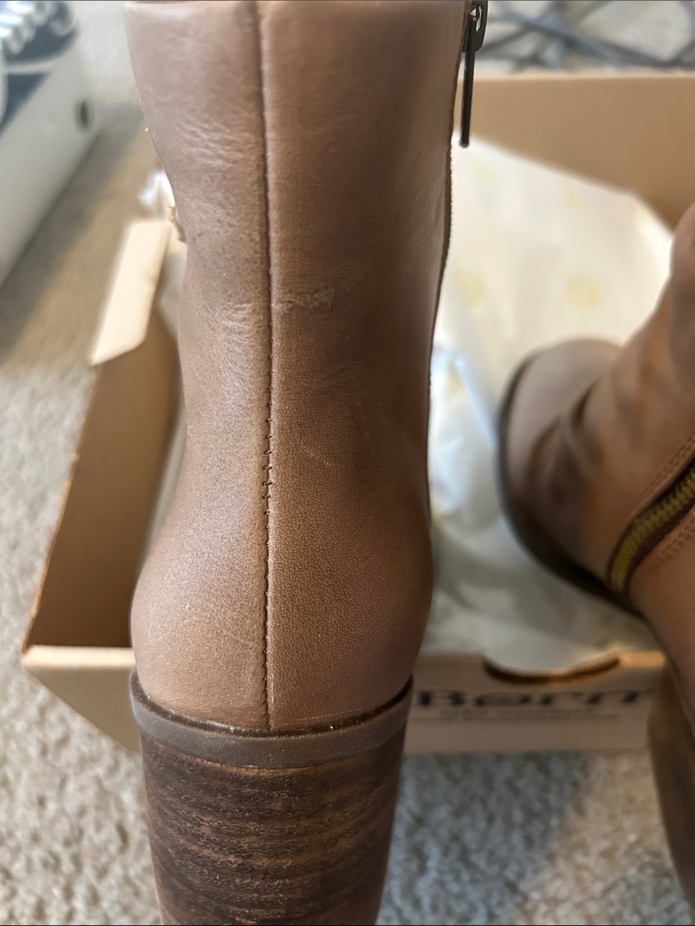 BORN Toni Leather Heeled Boots 8.5 - Picture 9 of 11